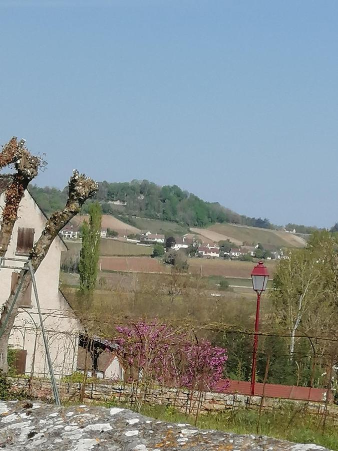 Gite Pierre Et Marie Mellecey Esterno foto